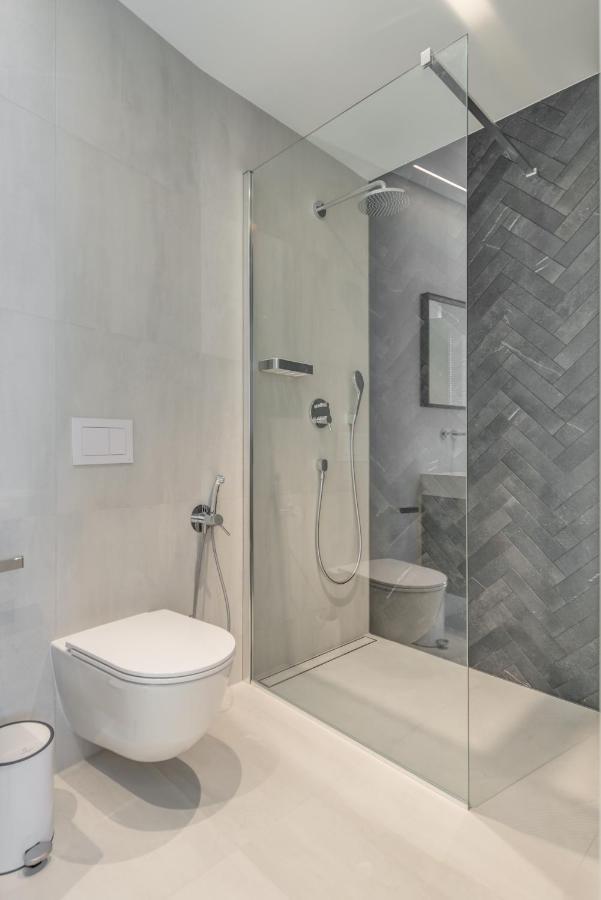 Villa Juliet โตรกีร์ ภายนอก รูปภาพ