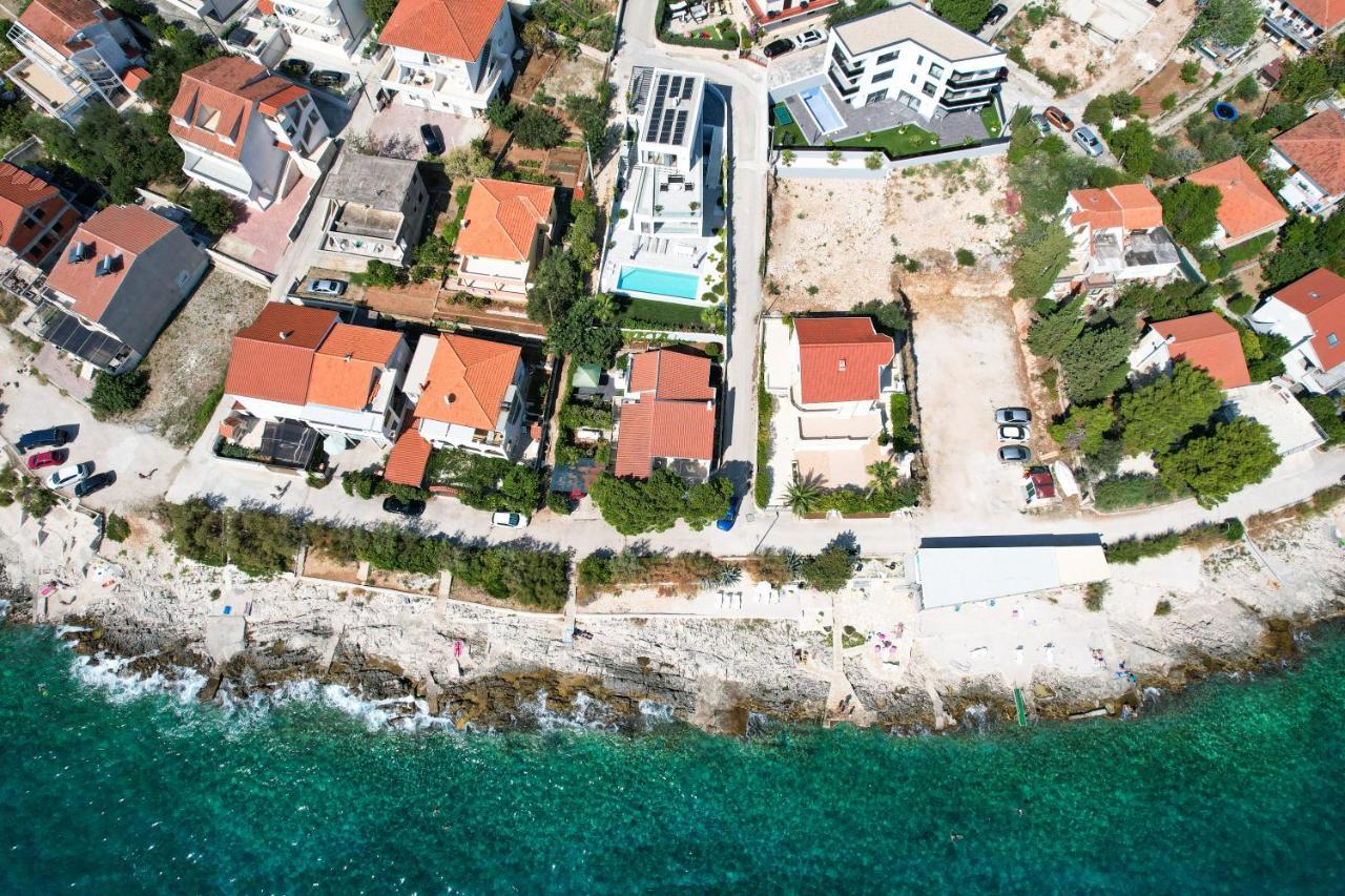 Villa Juliet โตรกีร์ ภายนอก รูปภาพ