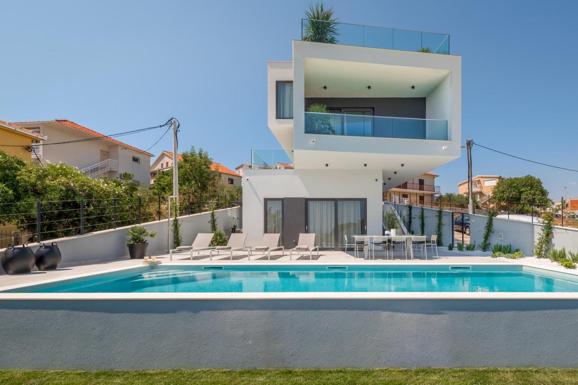 Villa Juliet โตรกีร์ ภายนอก รูปภาพ